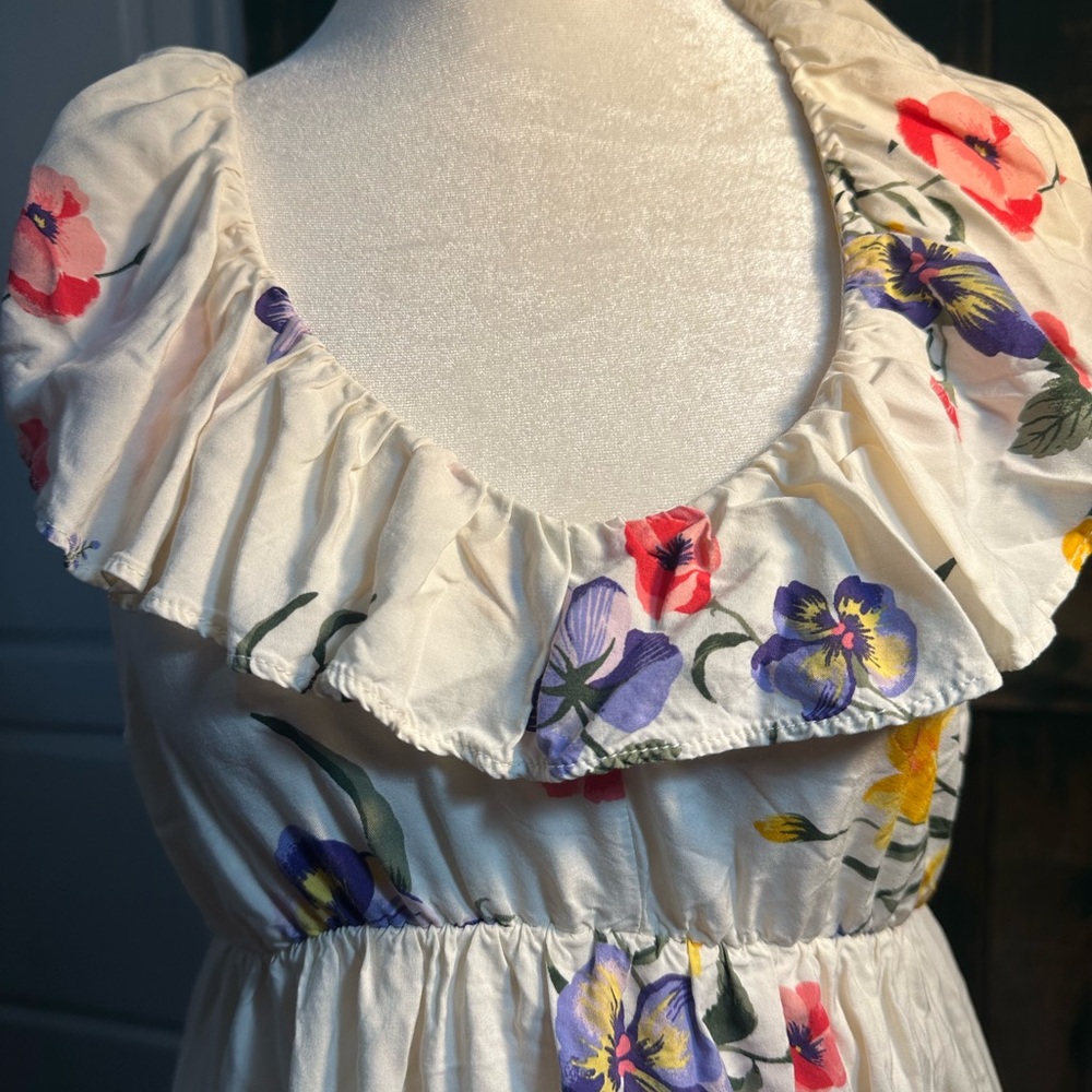 Old Navy Red and Blue Ruffled  Waist maternity Sundress - Picture 4 of 10